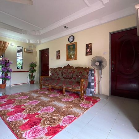 Oyo Home 90331 D'Jj Homestay Kota Belud エクステリア 写真